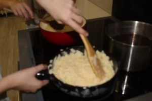 Repas fondue au fromage à Tramelan, photo 6