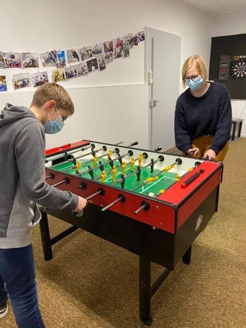 Défis jeunes VS équipe d'animation à Tramelan, photo 1