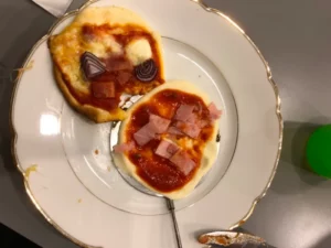 Soirée repas mini pizza party à Malleray, photo 6