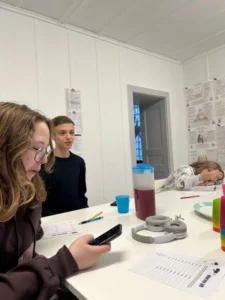 Blind test géant pour la réouverture des locaux à Tramelan, photo 7