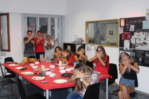 Voyage des Sens Soirée Albanaise à Malleray, photo 4