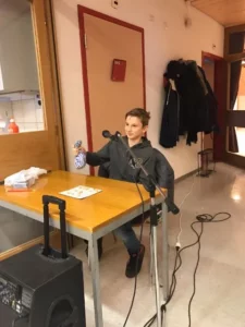 Activité Intergénérationnelle au Home les Lovières Loto, photo 3