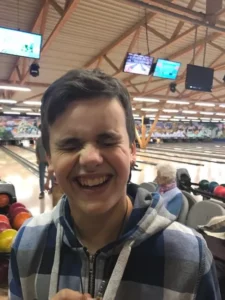 Activité Intergénérationnelle au Home les Lovières Bowling, photo 6