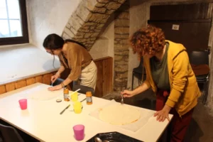 Atelier cuisine et préparation de l'inauguration du nouveau local à Tramelan, photo 9