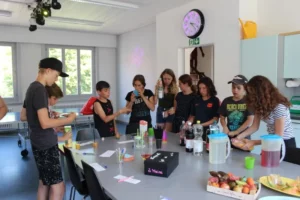 Concours de cocktails pour fêter le début des vacances d'été à Malleray, photo 3