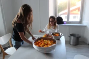 Préparation soupe à la courge pour le marché artisanal d'automne à Tramelan, photo 4