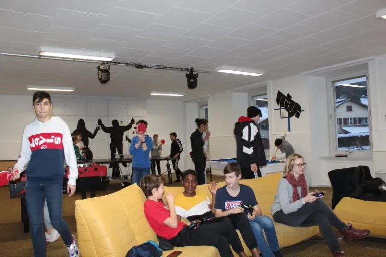 Devine tête pour accueillir Corentin à Tramelan, photo 5