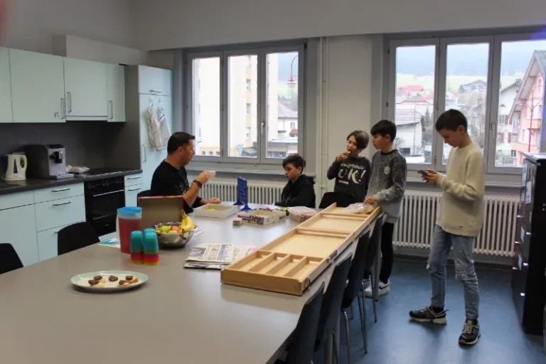 Après midi jeux de société à Malleray, photo 1