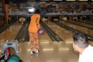 Sortie Bowling et pizza à la Croisée des Loisirs à Delémont, photo 3