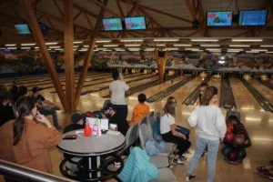 Sortie Bowling et pizza à la Croisée des Loisirs à Delémont, photo 7