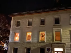Décoration du local de Tramelan pour les fêtes de fin d'année, photo 2