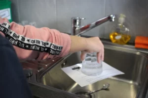 Petites expériences scientifiques à Malleray, photo 9