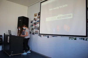 Masterquiz Kahoot organisé par Lenaïc Mathilde Gaëlle et Flora à Malleray, photo 8