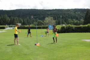 Activité estivale à la piscine du Château à Tramelan, photo 1
