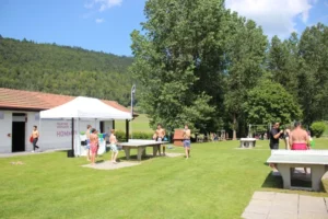 Activité estivale à la piscine du Château à Tramelan, photo 7