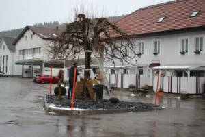 Installation et inauguration de la décoration de Noël à Tramelan, photo 7