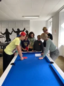 Maxi tournoi de ping pong à Tramelan, photo 1