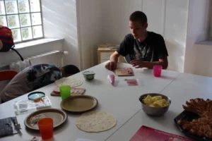 Soirée repas Saveurs d'ici et d'ailleurs à Tramelan, photo 5