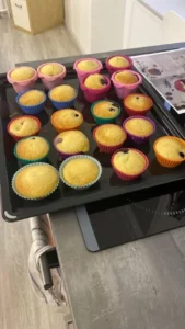 Confection de pâtisseries pour la vente du 24 juin à Malleray et à Tramelan, photo 2