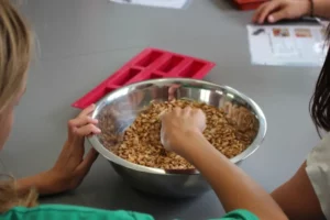 Confection de pâtisseries pour la vente du 24 juin à Malleray et à Tramelan, photo 10