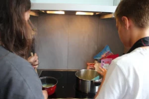 Confection de pâtisseries pour la vente du 24 juin à Malleray et à Tramelan, photo 11