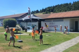 Activités estivales à la piscine de Château à Tramelan, photo 8