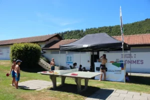 Activités estivales à la piscine de Château à Tramelan, photo 10