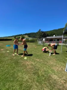Activités estivales à la piscine de Château à Tramelan, photo 23