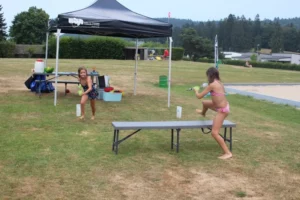 Activités estivales à la piscine du Château à Tramelan, photo 10