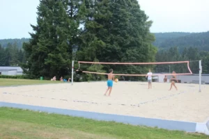 Activités estivales à la piscine du Château à Tramelan, photo 11