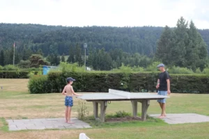 Activités estivales à la piscine du Château à Tramelan, photo 6