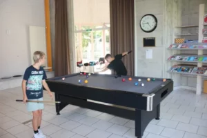Initiation billard à Malleray, photo 4