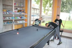 Initiation billard à Malleray, photo 5