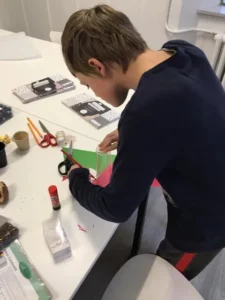 Ateliers bricolages Décorations pour les fenêtres Malleray et Tramelan, photo 2