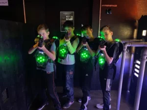 Sortie LaserGame à Bienne organisé par Flora, photo 6