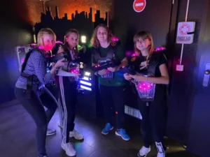 Sortie LaserGame à Bienne organisé par Flora, photo 7