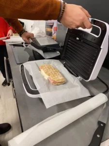 Soirée foot diffusion du match Pays Bas VS Equateur avec repas Panini à Tramelan, photo 6