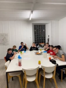 Soirée foot diffusion du match Pays Bas VS Equateur avec repas Panini à Tramelan, photo 7