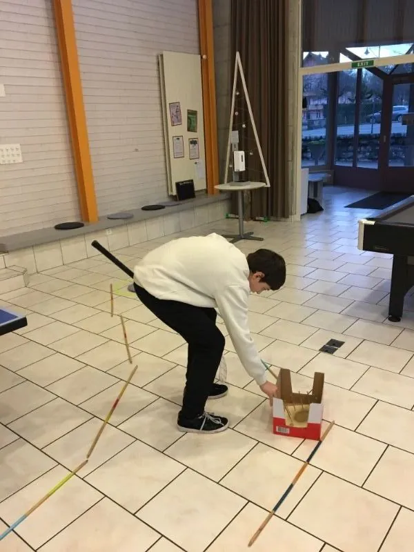 Parcours de mini golf géant à Malleray, photo 1