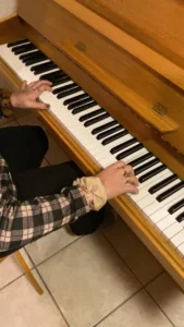 Concours de création de mélodies au piano à Malleray, photo 6