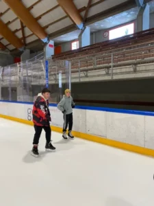 Sortie à la patinoire à Tramelan, photo 1