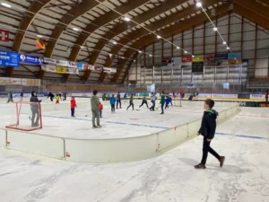4 après midi Sport détente à la patinoire à Tramelan, photo 8