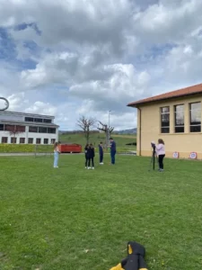 1ère animation mobile de la saison à la place de la patinoire à Tavannes, photo 14