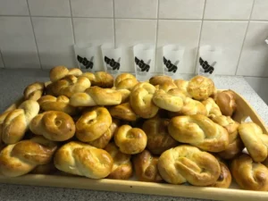 Stands pour La journée de la bonne action devant les Coop de Valbirse et Tramelan, photo 1
