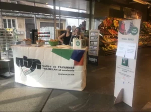 Stands pour La journée de la bonne action devant les Coop de Valbirse et Tramelan, photo 12