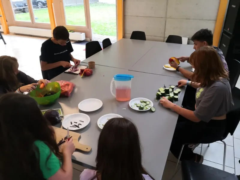 Soirée Poke Bowl à Malleray, photo 1