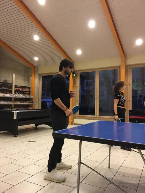 Tournoi ping pong à Malleray, photo 1