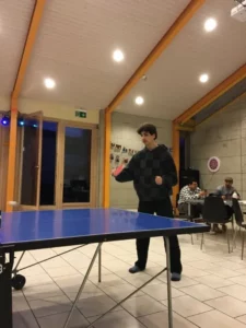 Tournoi ping pong à Malleray, photo 3