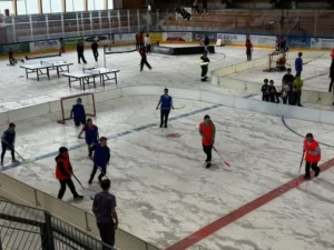 4 après midi sport et détente à la patinoire de Tramelan, photo 2
