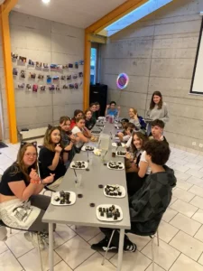 Soirée animés japonais organisée par Delinda et Amélie à Malleray, photo 6